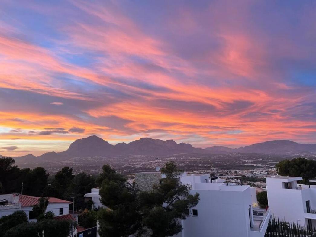 Magnificent View And Pool Villa El Albir Exteriör bild
